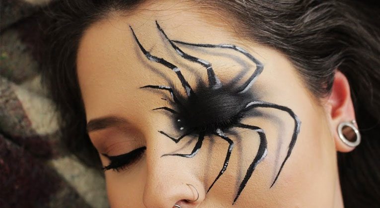 maquiagem halloween viúva negra